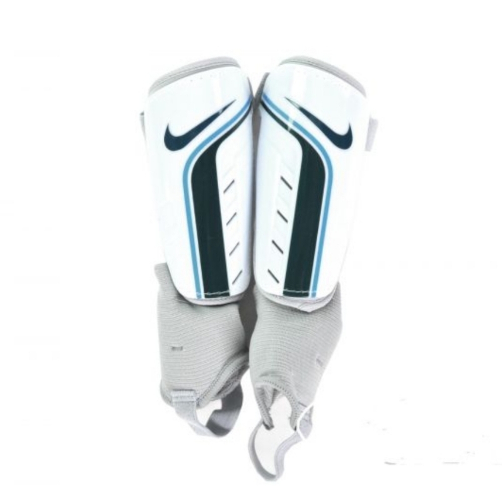 Nike Youth Shield Soccer Shinguard